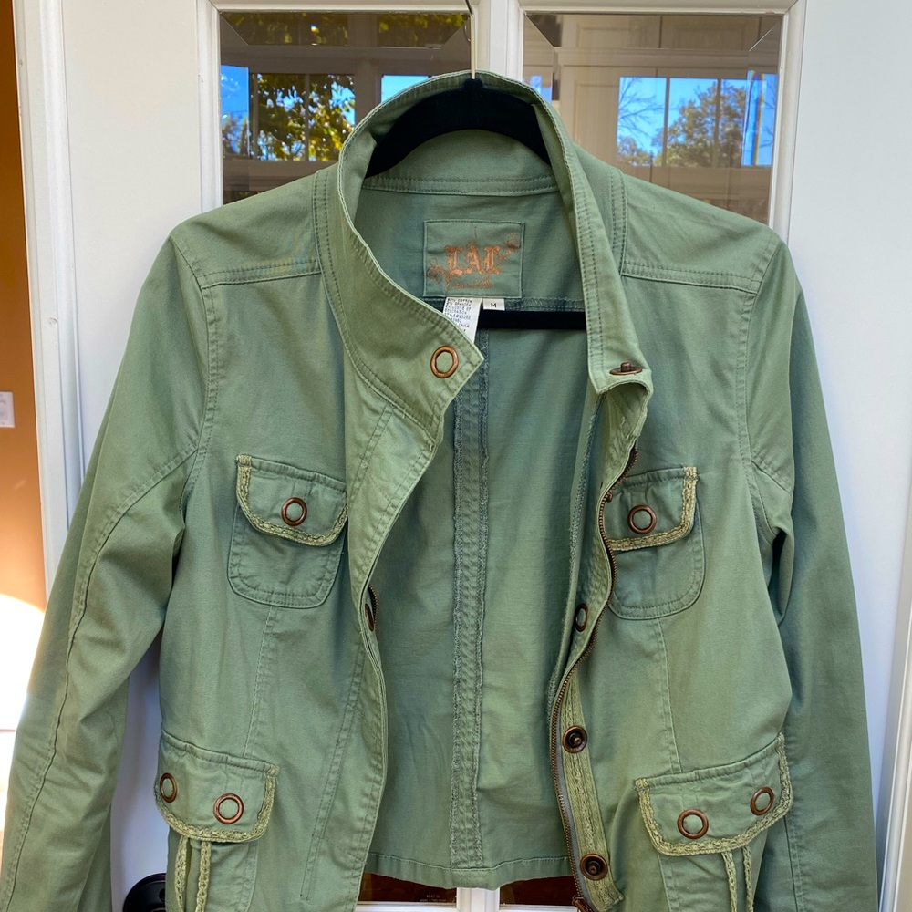 LAL Cotton Short Jacket! Size M! Live A Little! 4 Snap pockets